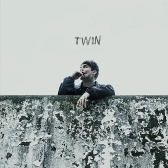 Twin by Honors