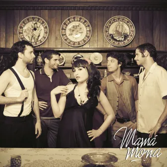 Mamá Mona by Maca Mona Mu