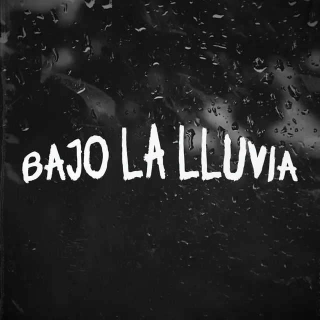 Bajo la lluvia