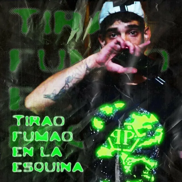 Tirao fumao en la esquina