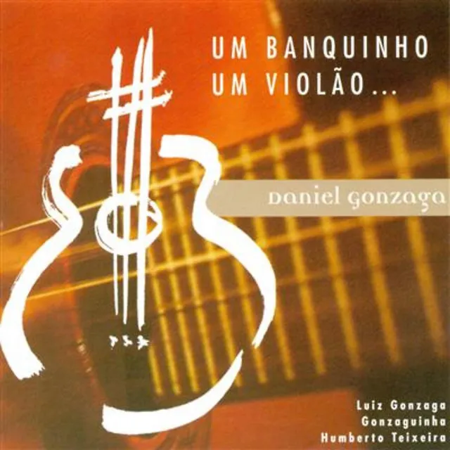 Um Banquinho, Um Violão...