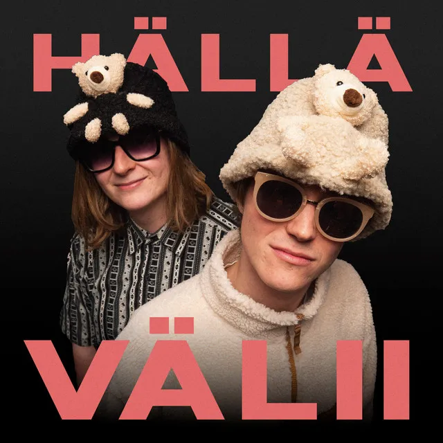 Hällä välii