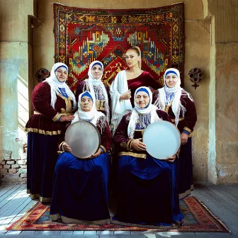 Qırmızı Güllər by Roza Zergerli