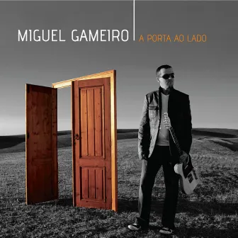 A Porta Ao Lado by Miguel Gameiro