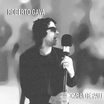 Cara de Pau by Roberto Gava