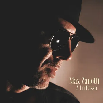 A un passo by Max Zanotti