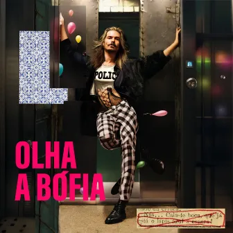 OLHA A BÓFIA by Gil Dionísio