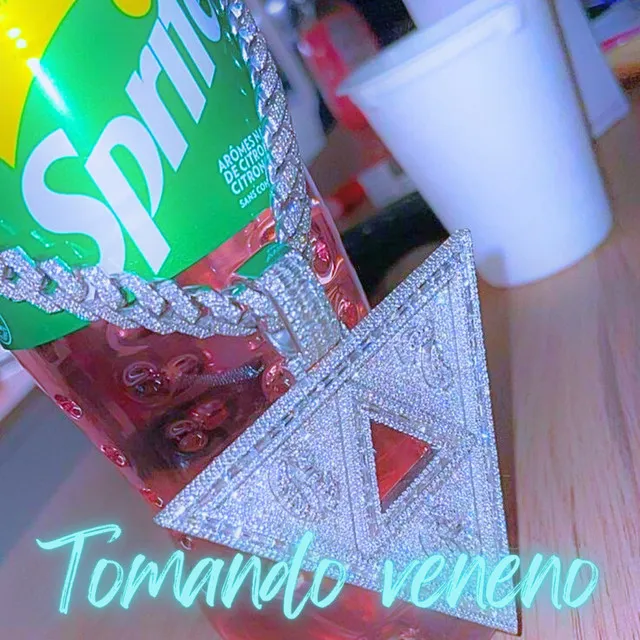 Tomando Veneno