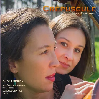 Crépuscule by Lorène De Ratuld