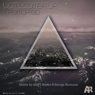 Tremor by Latecomer (UK)