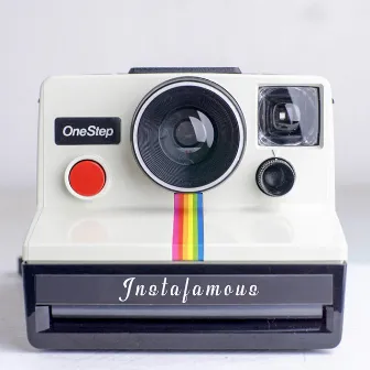 Instafamous by Gaia & Luna