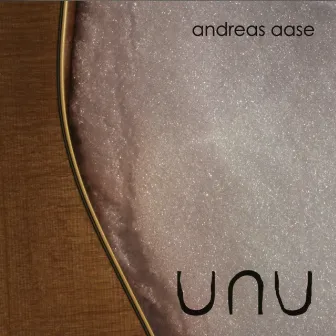 Unu by Andreas Aase