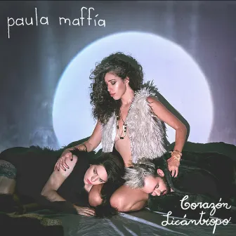 Corazón Licántropo by Paula Maffia