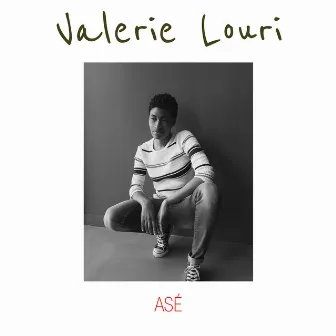 Asé by Valérie Louri