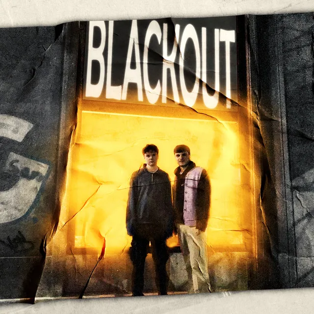 BLACKOUT (aber ganz)