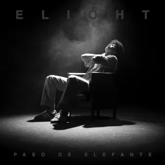 Paso de Elefante by Elioht Glez