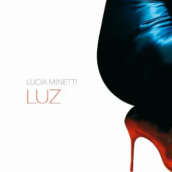 Luz by Lucia Minetti