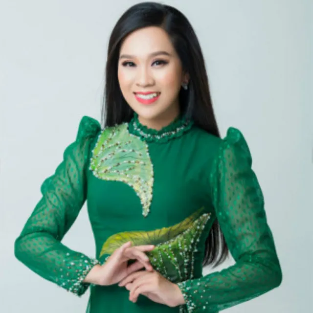 Hồng Nhung