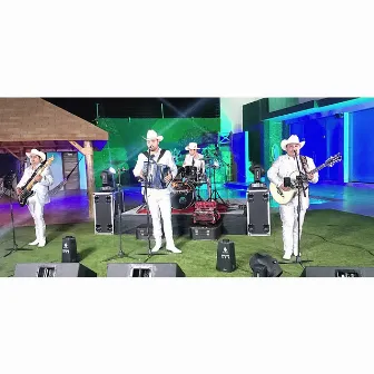 Mini Disco En Vivo (Ineditos) by Los Morenos De Durango