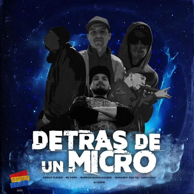 Detras de un micro