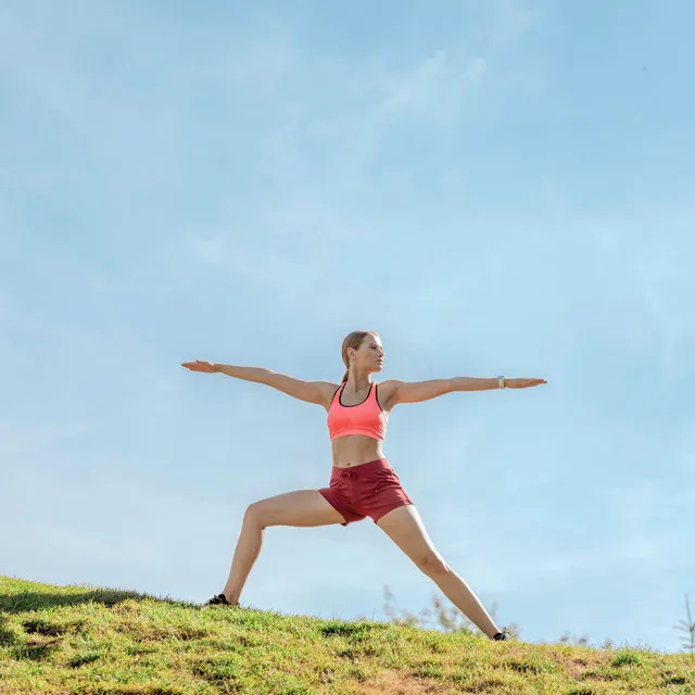 Aqua Asanas: Binaural Yoga Waterscapes Harmony