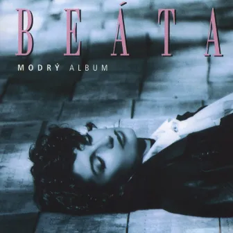 Modry album by Beáta Dubasova