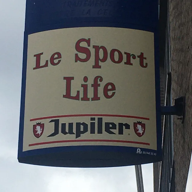 le sport life (60 pompes)