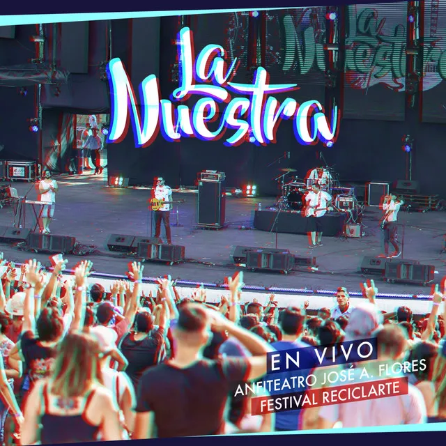 Pegaría - En Vivo