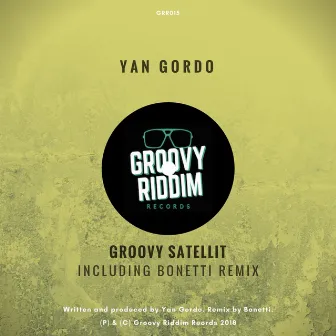 Groovy Satellit by Yan Gordo