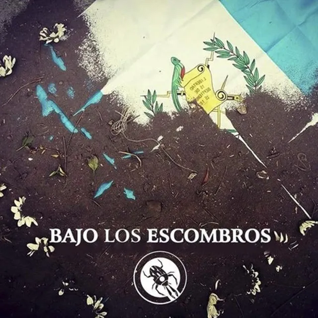 Bajo los Escombros