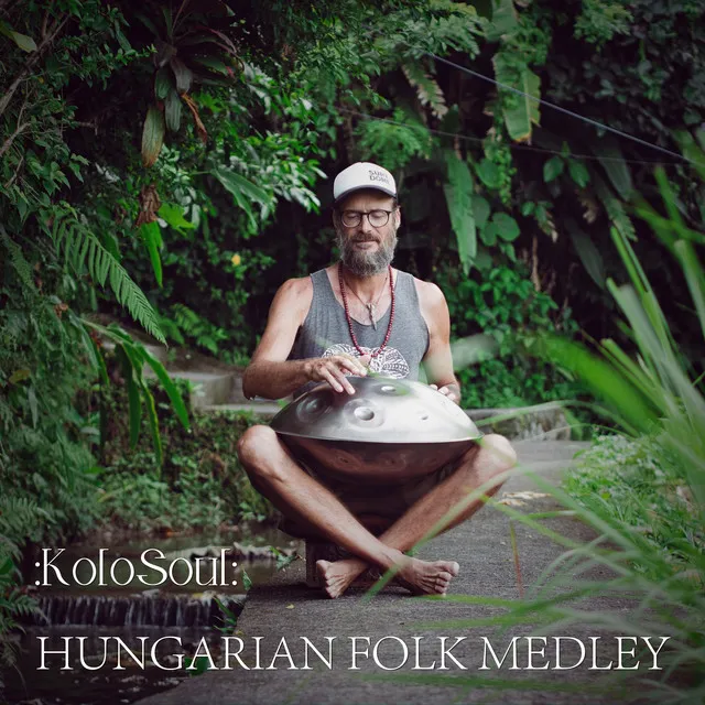 Hungarian Folk Medley - Fújdogál a szél az öreg Duna felől & Megrakják a tüzet