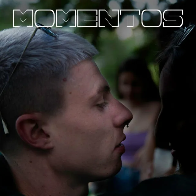 Momentos - Badlvcky