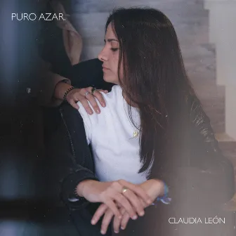 Puro azar by Claudia León