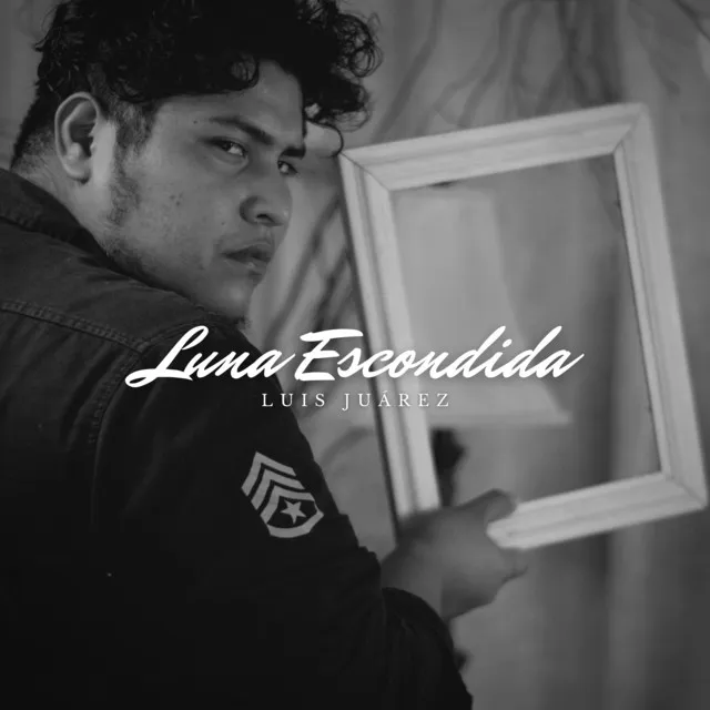 Luna escondida