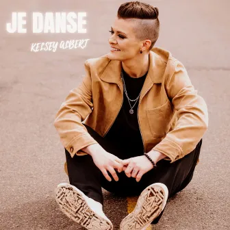 Je danse by Kelsey Albert