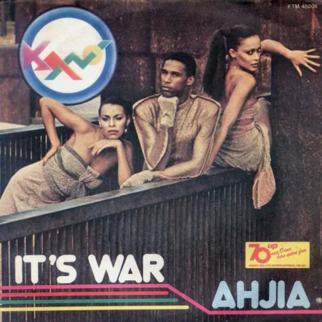 It's a War / Ahjia