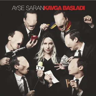 Kavga Başladı by Ayşe Saran