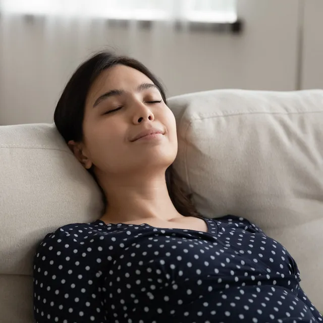 Synchronized Serenity: Binaural Bliss for Ultimate Relaxation