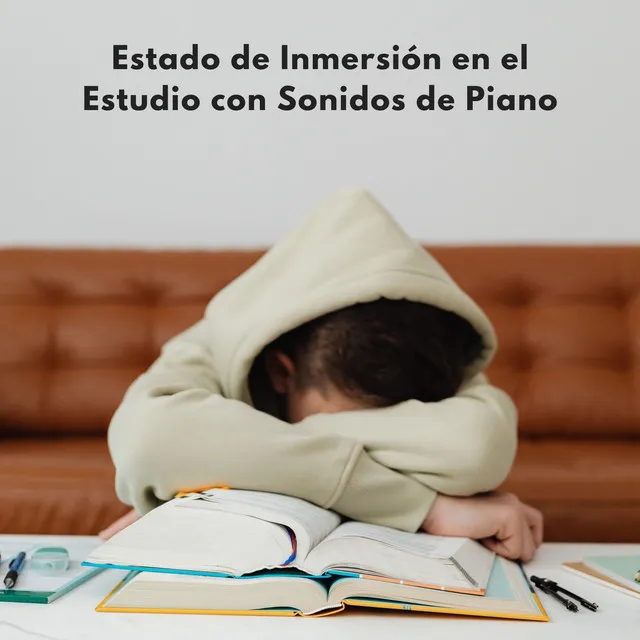 Estado De Inmersión En El Estudio Con Sonidos De Piano