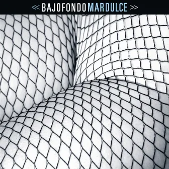 Mar Dulce by Bajofondo