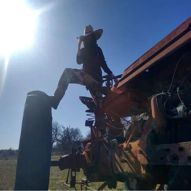 Tractor Freestyle