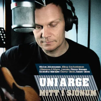 Mitt Í Sjónum by Uni Arge