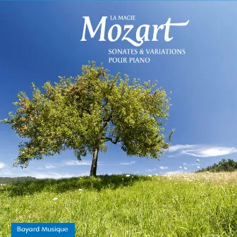 Mozart: La magie, Sonates & Variations pour piano by Remi Masunaga