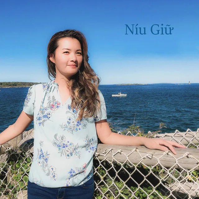 Níu Giữ