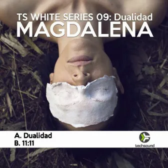 Techsound White 09: Dualidad by Magdalena