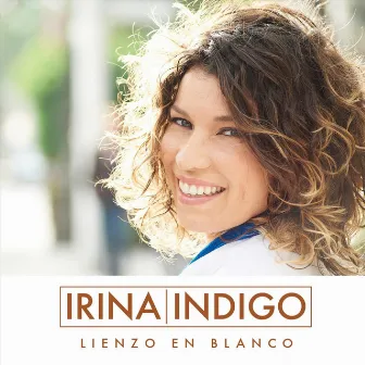 Lienzo en Blanco by Irina Indigo