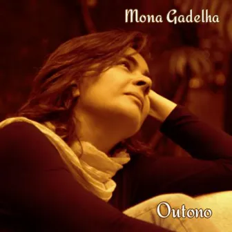 Outono by Mona Gadelha