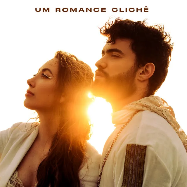 Um Romance Clichê