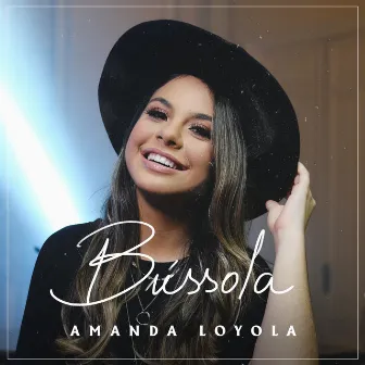 Bússola (Playback) by Amanda Loyola