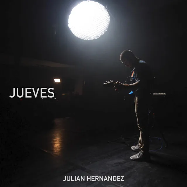 Jueves (Vivo)